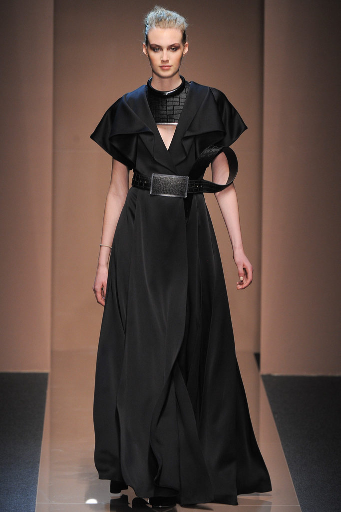Gianfranco Ferre 2013ﶬŮbϵУmrbܣDƬ