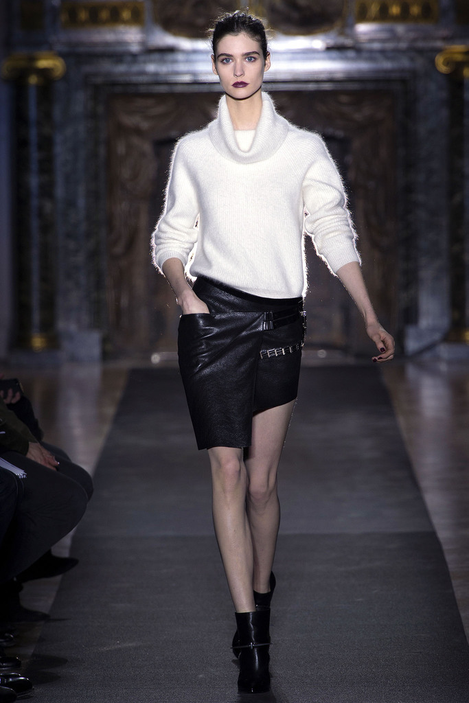 Anthony Vaccarello 2013ﶬŮװϵУʱװܣͼƬ