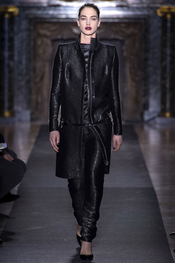 Anthony Vaccarello 2013ﶬŮװϵУʱװܣͼƬ