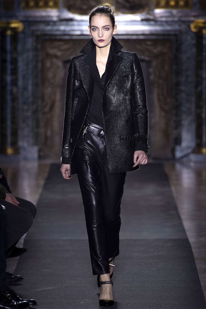 Anthony Vaccarello 2013ﶬŮװϵУʱװܣͼƬ