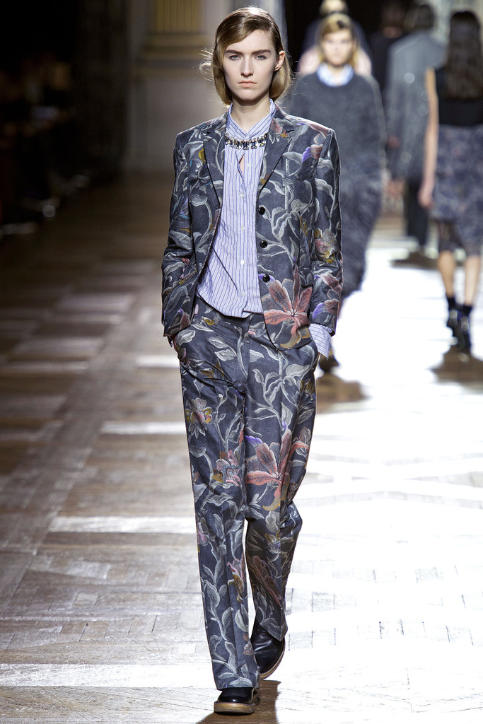 Dries Van Noten 2013ﶬŮװϵУʱװܣͼƬ