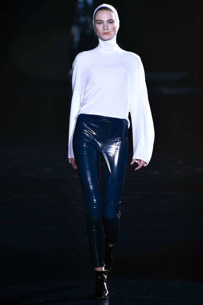 Mugler 2013ﶬŮװϵУʱװܣͼƬ