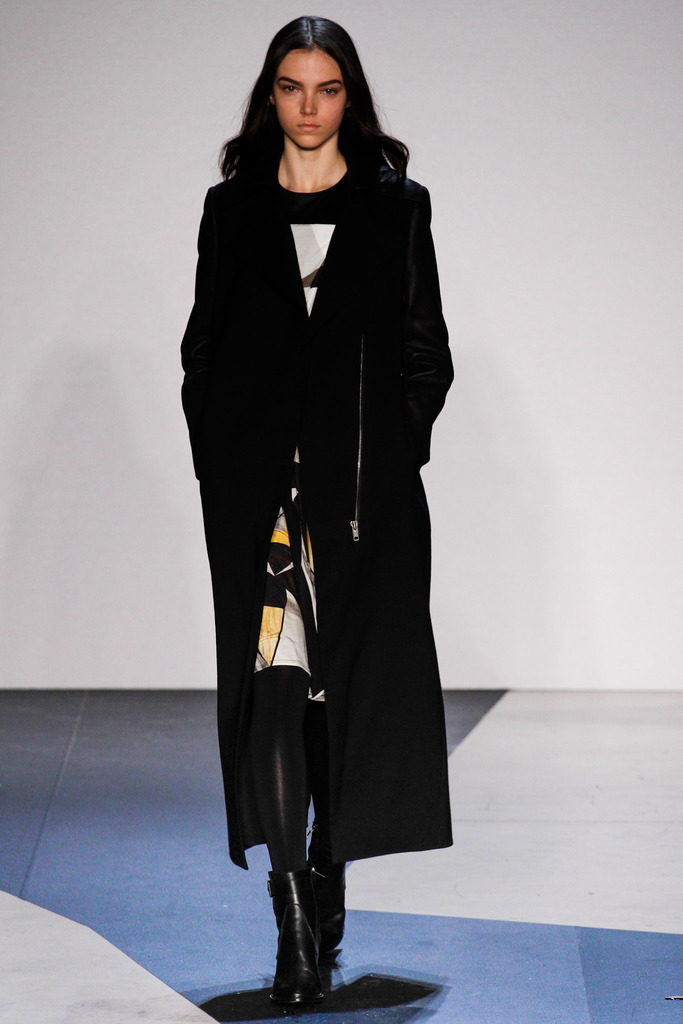 Helmut Lang 2013ﶬŮװϵУŦԼʱװܣͼƬ