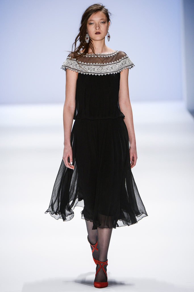 Tadashi Shoji 2013ﶬŮװϵиͼƬ