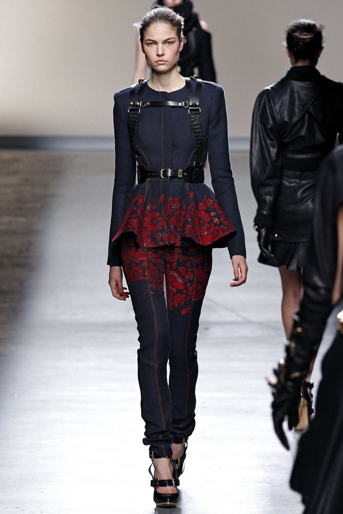 Prabal Gurung 2013ﶬŮװϵУŦԼʱװܣͼƬ