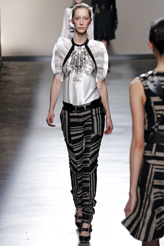 Prabal Gurung 2013ﶬŮװϵУŦԼʱװܣͼƬ