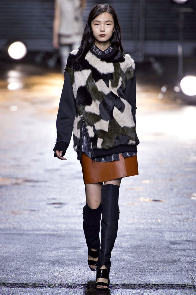 3.1 Phillip Lim 2013ﶬŮװϵУŦԼʱװܣͼƬ