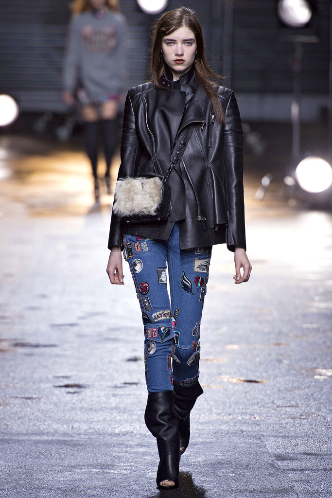 3.1 Phillip Lim 2013ﶬŮװϵУŦԼʱװܣͼƬ