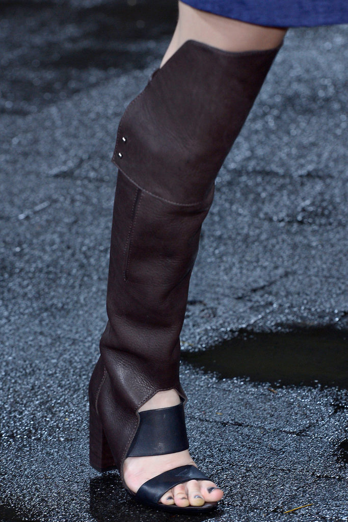 3.1 Phillip Lim 2013ﶬŮװϵУŦԼʱװܣͼƬ