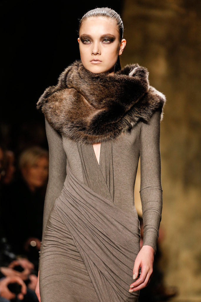 Donna Karan 2013ﶬŮװϵУŦԼʱװܣͼƬ