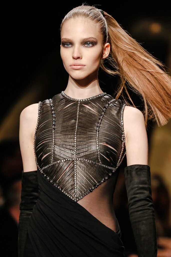 Donna Karan 2013ﶬŮװϵУŦԼʱװܣͼƬ