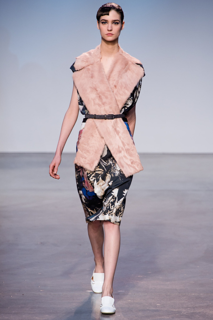 Thakoon 2013ﶬŮװϵУŦԼʱװܣͼƬ