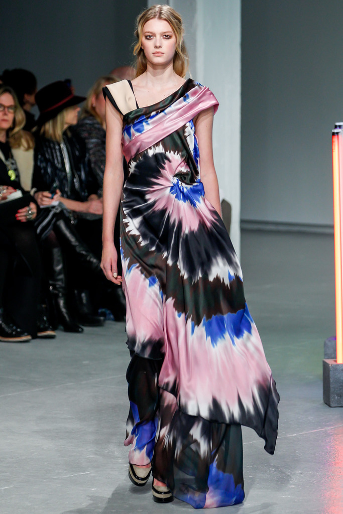 Rodarte 2013ﶬŮװϵУŦԼʱװܣͼƬ