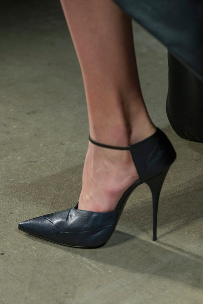 Narciso Rodriguez 2013ﶬŮbϵУ~sr(sh)bܣDƬ