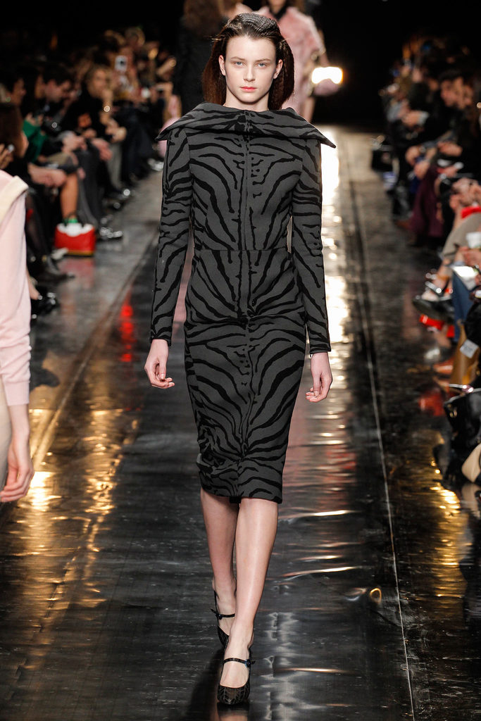 Carven 2013ﶬŮbϵУr(sh)bܣDƬ