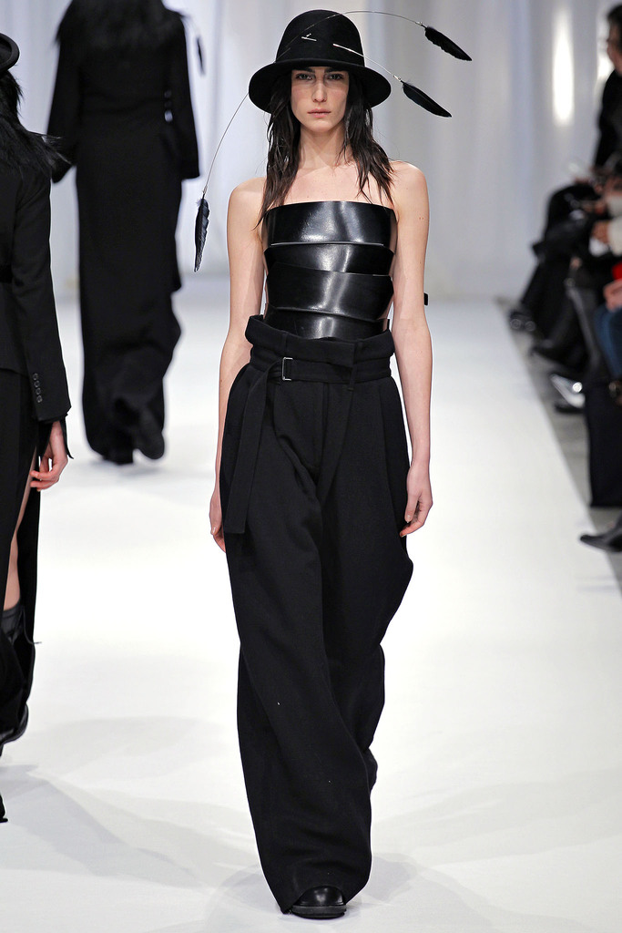 Ann Demeulemeester 2013ﶬŮװϵУʱװܣͼƬ