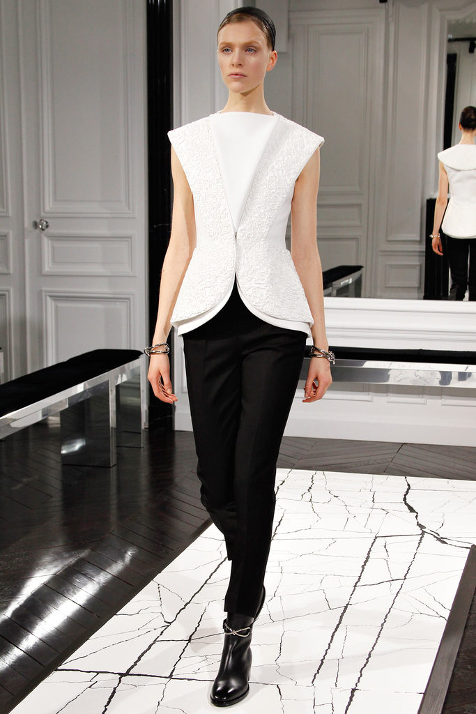 Balenciaga 2013ﶬŮװϵУʱװܣͼƬ