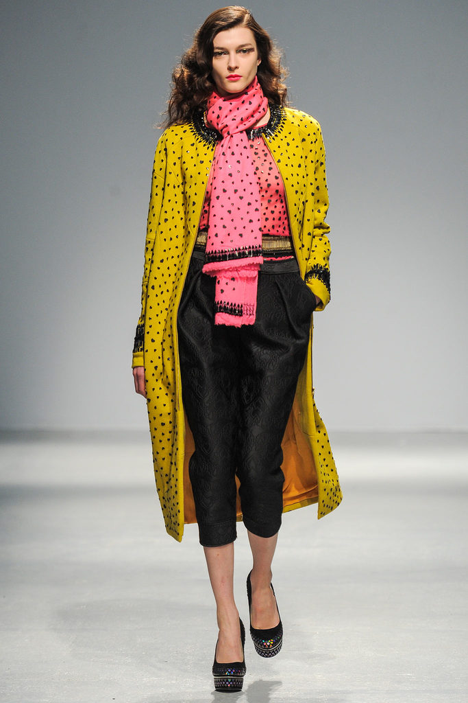 Manish Arora 2013ﶬŮװϵУʱװܣͼƬ