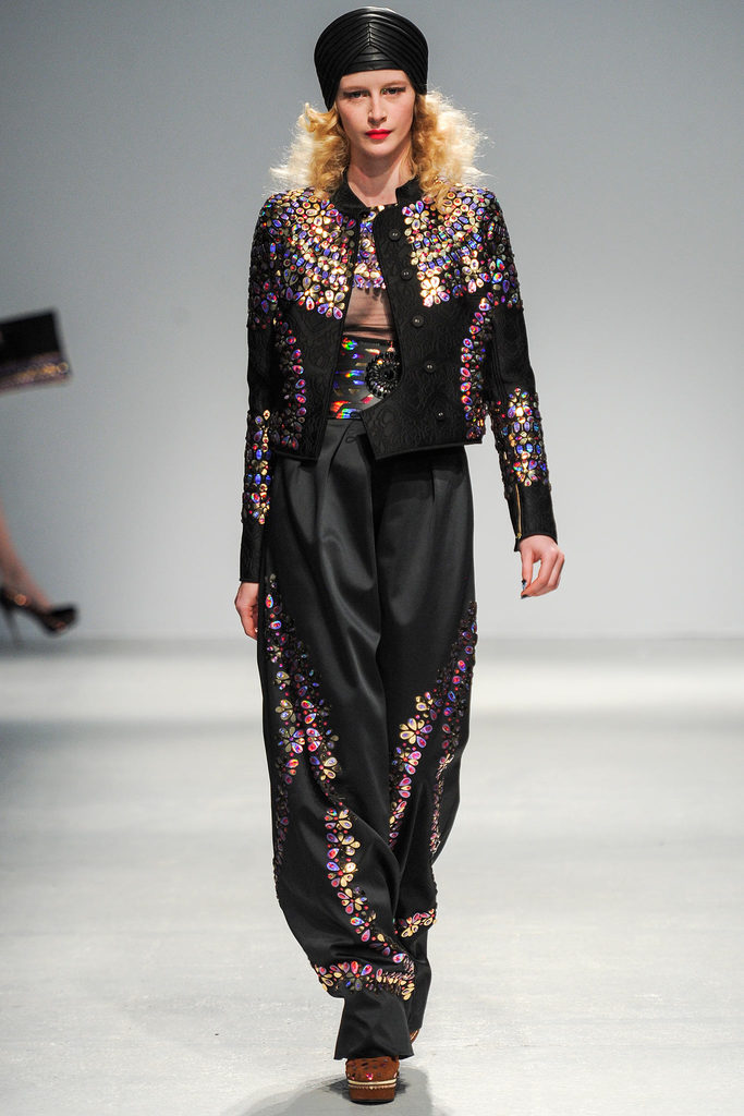 Manish Arora 2013ﶬŮװϵУʱװܣͼƬ