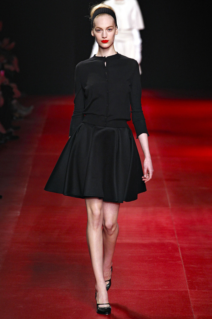 Nina Ricci 2013ﶬŮװϵУʱװܣͼƬ