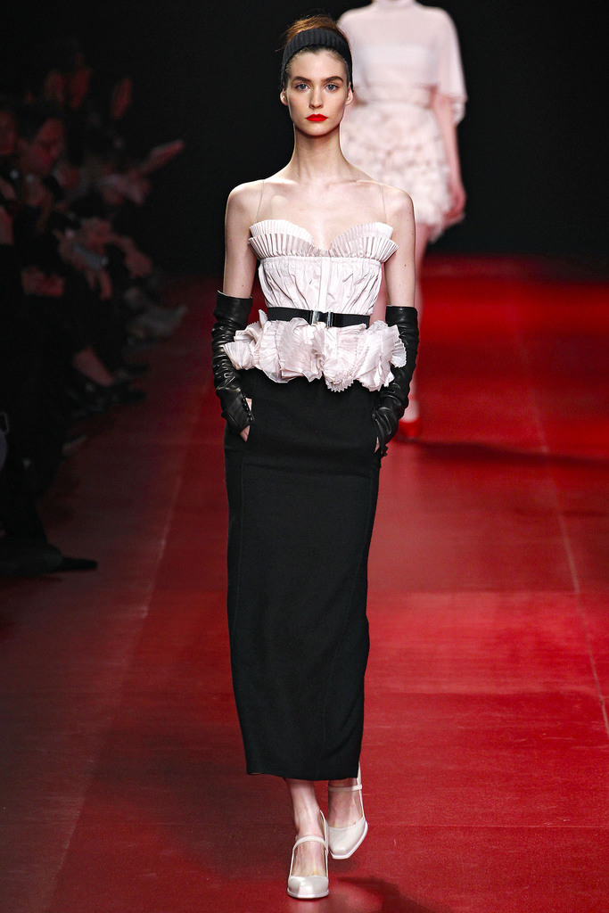 Nina Ricci 2013ﶬŮװϵУʱװܣͼƬ