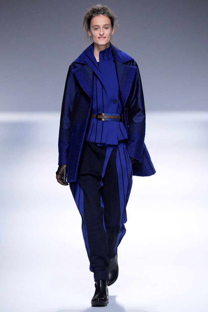 Issey Miyake 2013ﶬŮװϵУʱװܣͼƬ