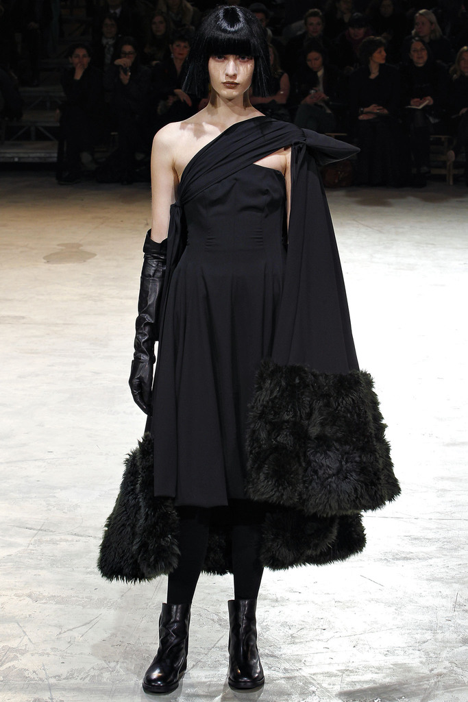 Yohji Yamamoto 2013ﶬŮװϵУʱװܣͼƬ