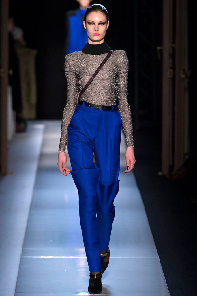 Roland Mouret 2013ﶬŮbϵУrbܣDƬ