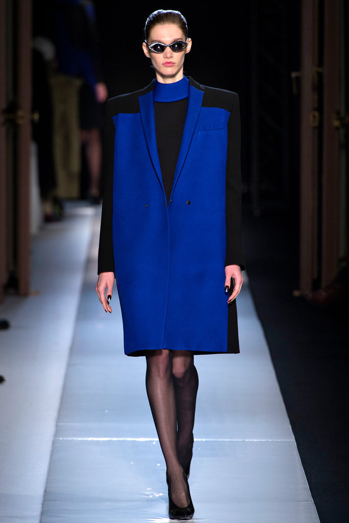 Roland Mouret 2013ﶬŮbϵУrbܣDƬ