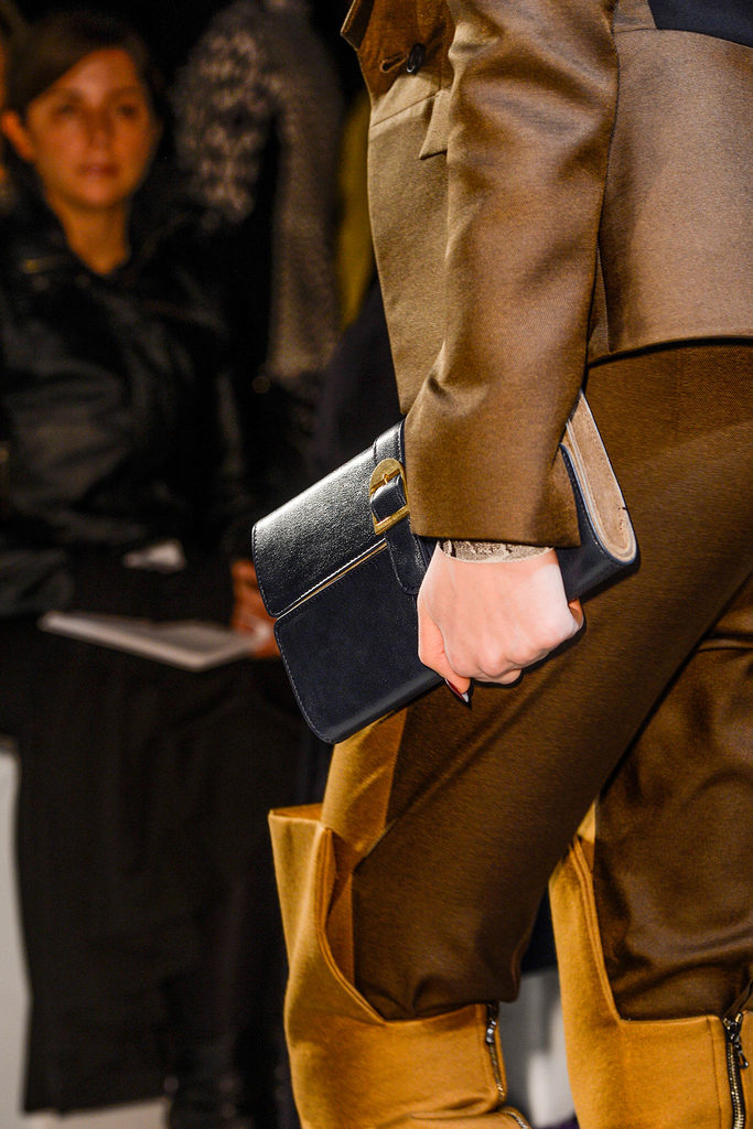 Roland Mouret 2013ﶬŮbϵУrbܣDƬ
