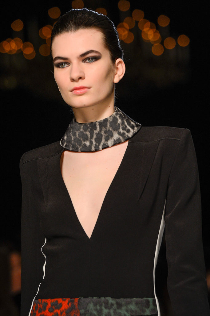 Roland Mouret 2013ﶬŮbϵУrbܣDƬ