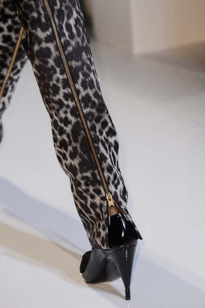 Roland Mouret 2013ﶬŮbϵУrbܣDƬ