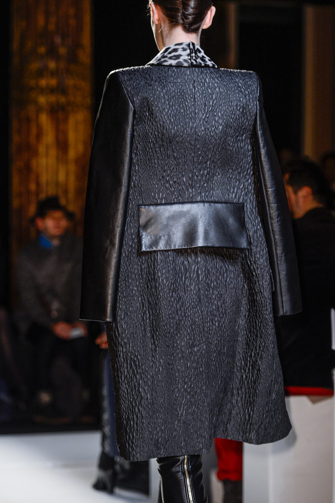 Roland Mouret 2013ﶬŮbϵУrbܣDƬ
