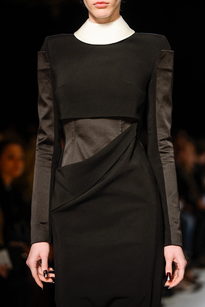 Roland Mouret 2013ﶬŮbϵУrbܣDƬ