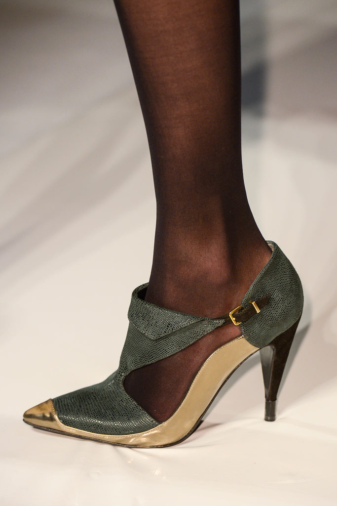 Roland Mouret 2013ﶬŮbϵУr(sh)bܣDƬ