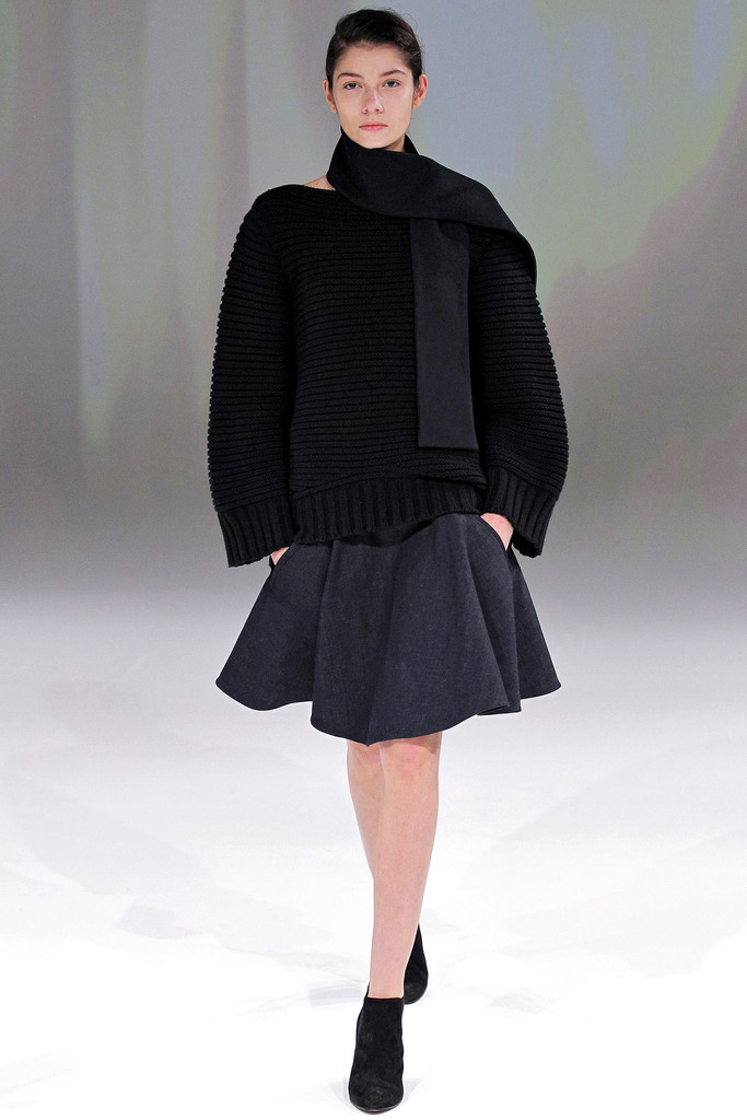 Chalayan 2013ﶬŮbϵУrbܣDƬ