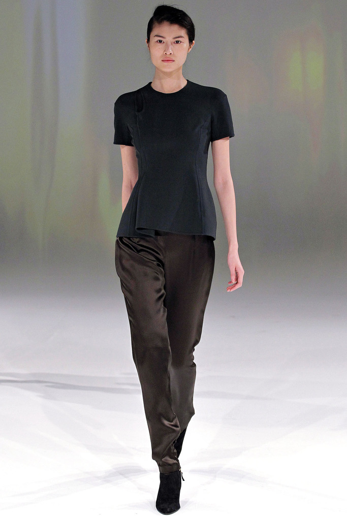 Chalayan 2013ﶬŮװϵУʱװܣͼƬ