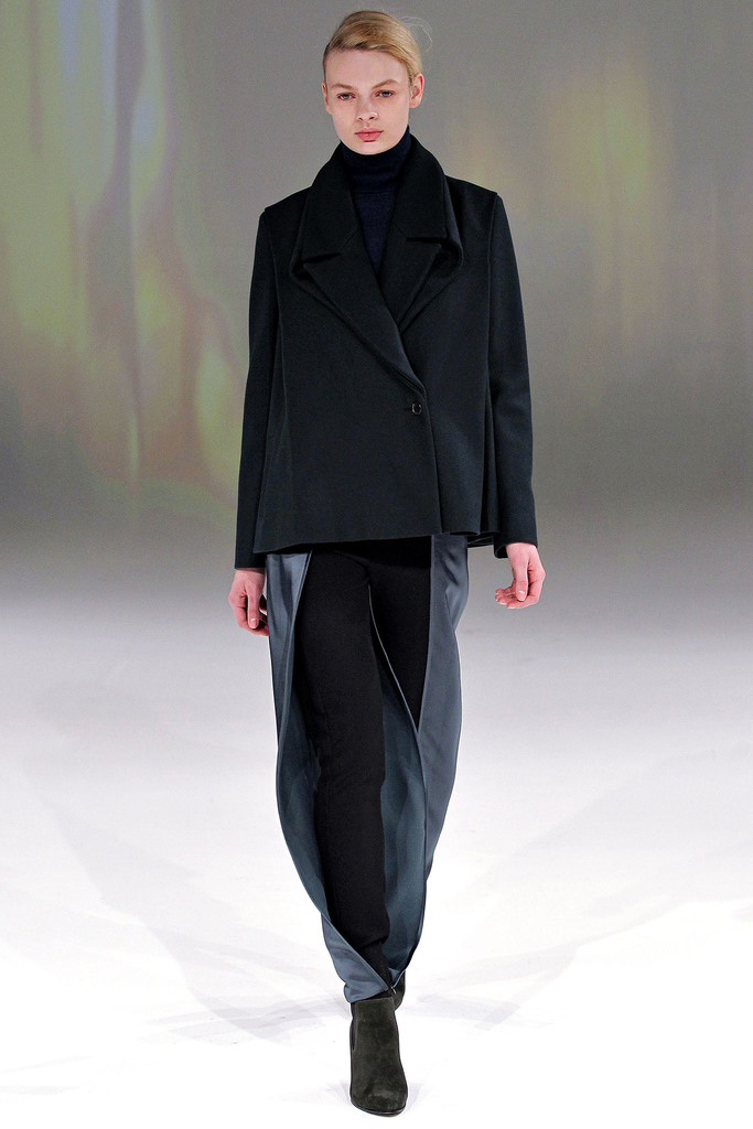 Chalayan 2013ﶬŮװϵУʱװܣͼƬ