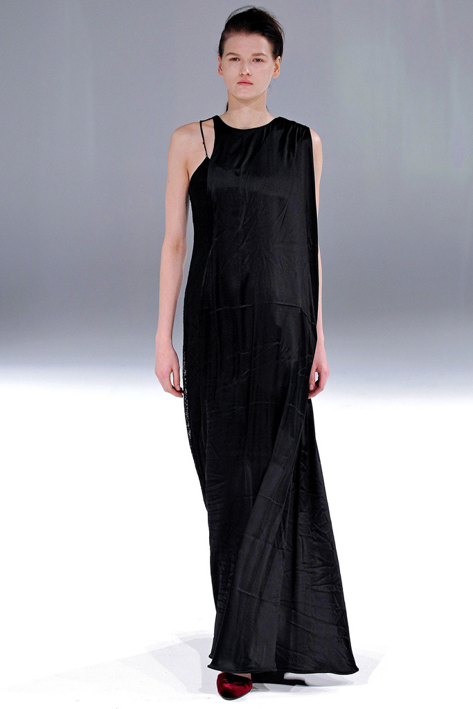 Chalayan 2013ﶬŮװϵУʱװܣͼƬ