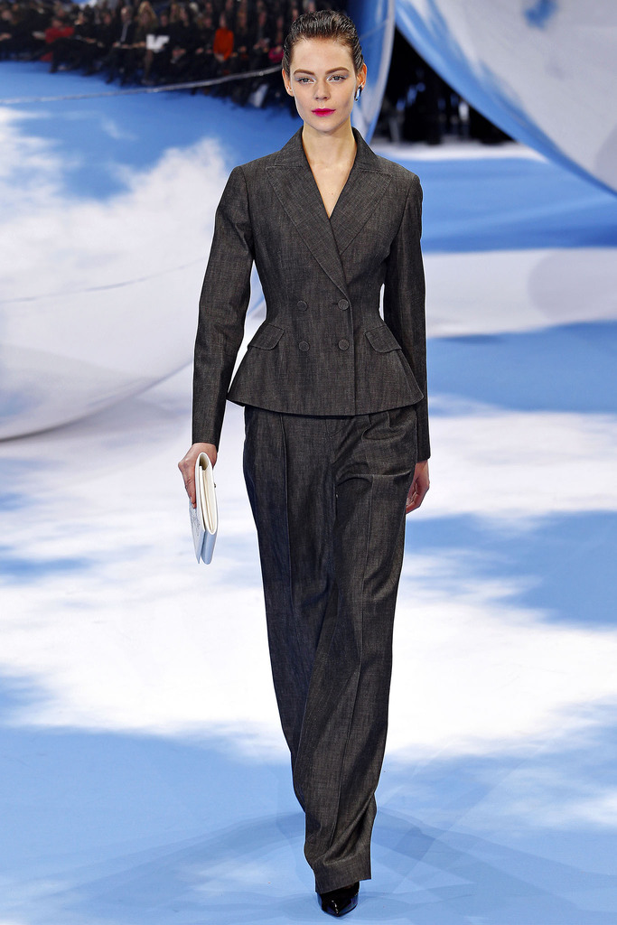 Christian Dior 2013ﶬŮװϵУʱװܣͼƬ