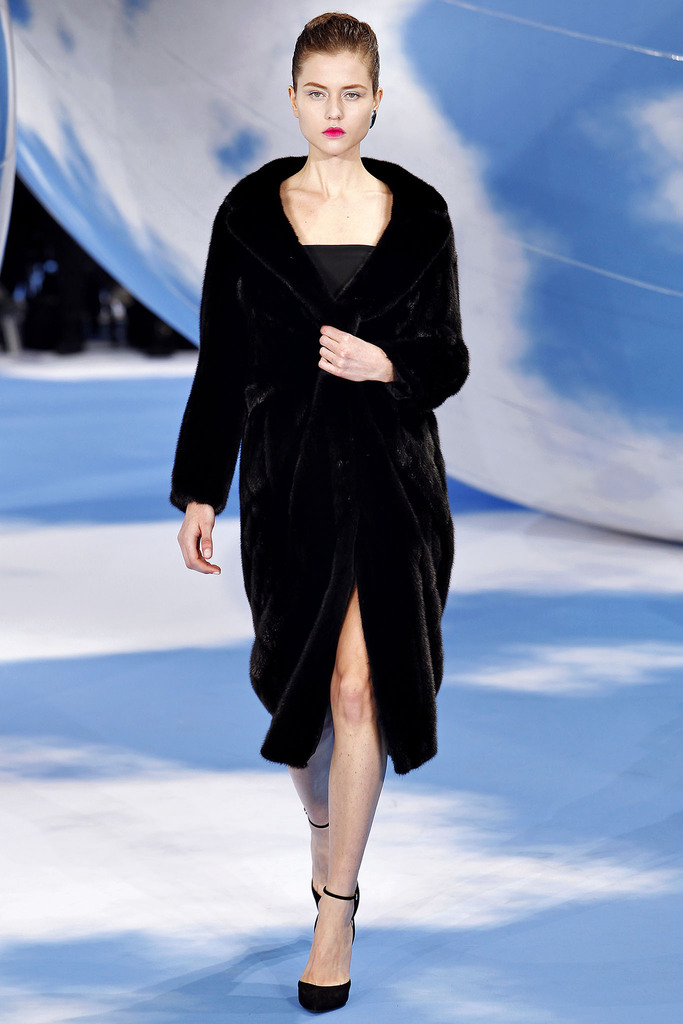 Christian Dior 2013ﶬŮbϵУrbܣDƬ