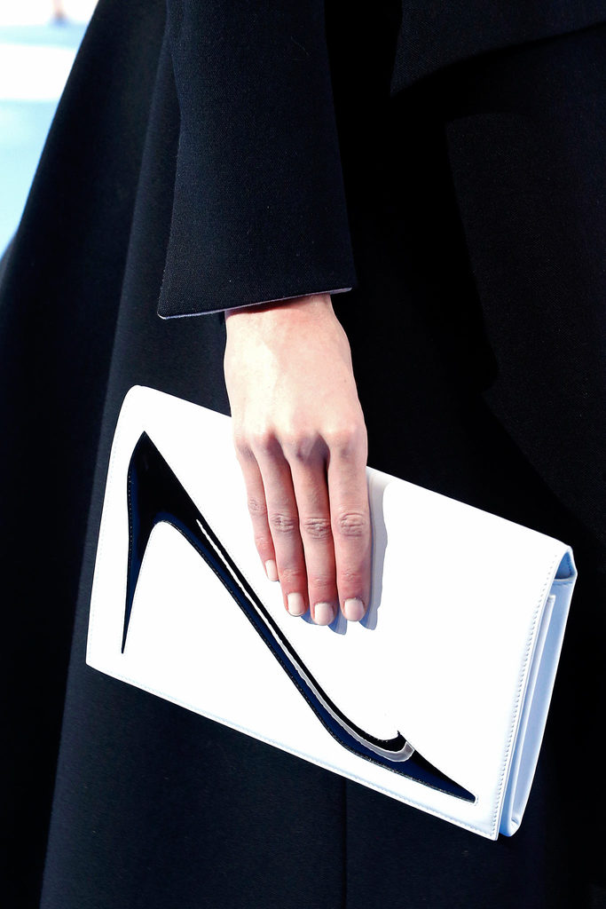 Christian Dior 2013ﶬŮװϵУʱװܣͼƬ