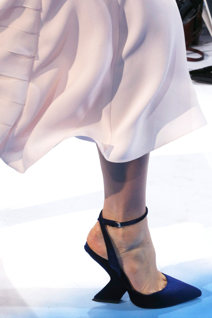 Christian Dior 2013ﶬŮװϵУʱװܣͼƬ