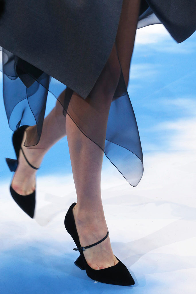 Christian Dior 2013ﶬŮװϵУʱװܣͼƬ