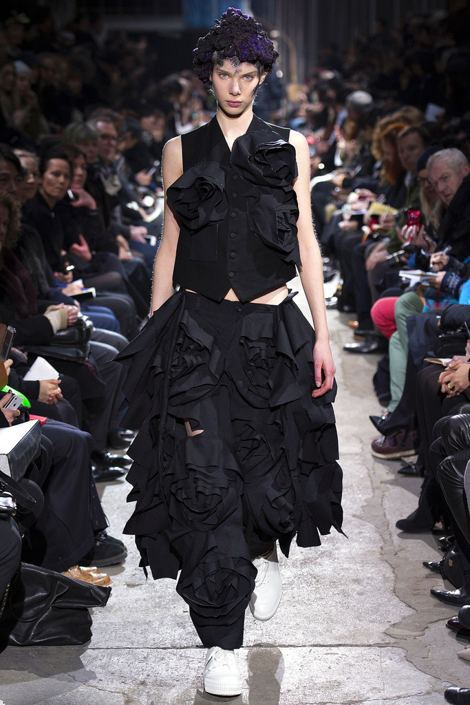 Comme Des Garcons 2013ﶬŮװϵУʱװܣͼƬ