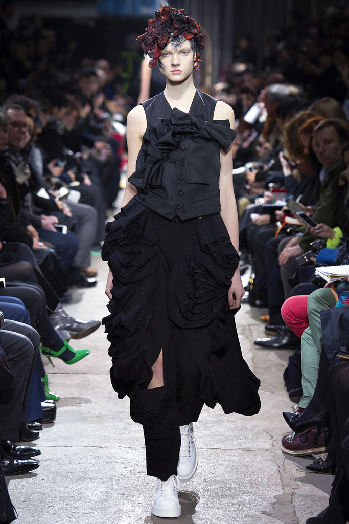 Comme Des Garcons 2013ﶬŮװϵУʱװܣͼƬ