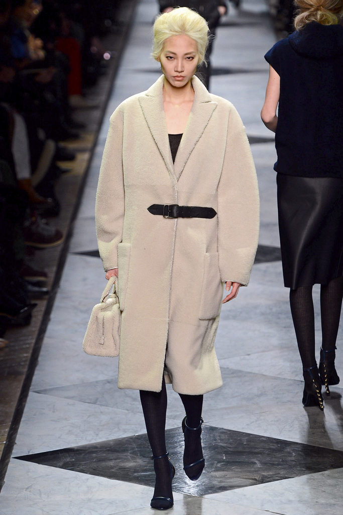 Loewe 2013ﶬŮװϵУʱװܣͼƬ