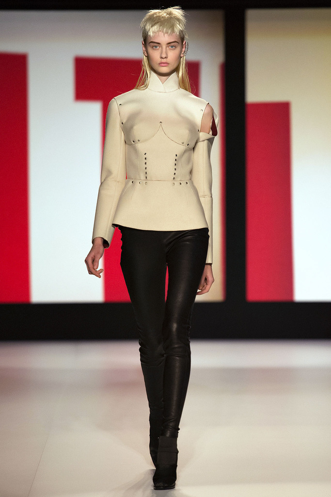 Jean Paul Gaultier 2013ﶬŮbϵУrbܣDƬ