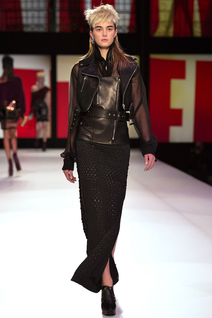 Jean Paul Gaultier 2013ﶬŮװϵУʱװܣͼƬ