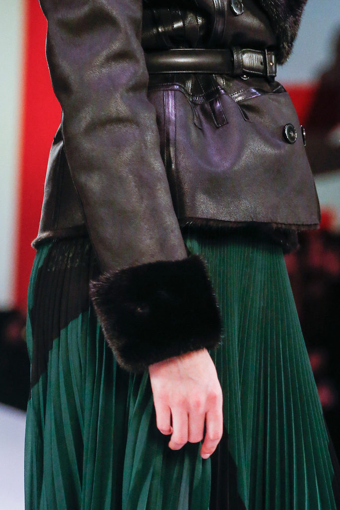 Jean Paul Gaultier 2013ﶬŮbϵУr(sh)bܣDƬ